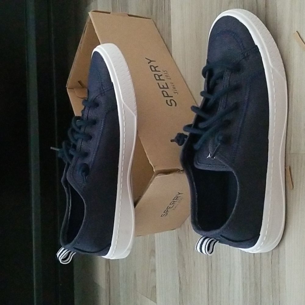 Sperry slip canvas sneakers